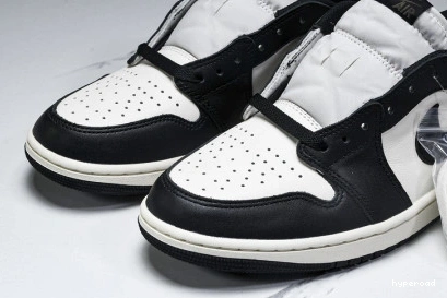 Hyperoad Air OG 1 Jordan Low “Mocha” 1112